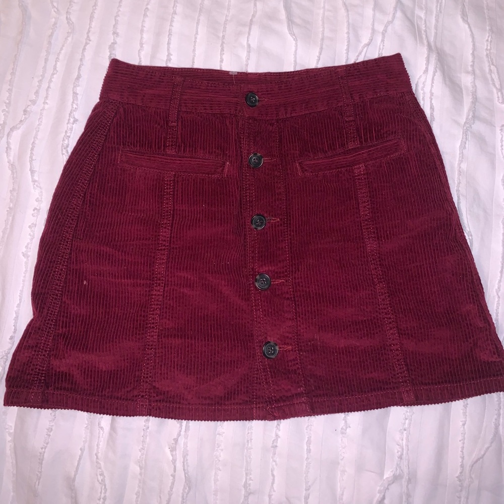 American Eagle Burgundy Skirt